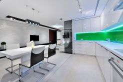 Kitchen (3).jpg